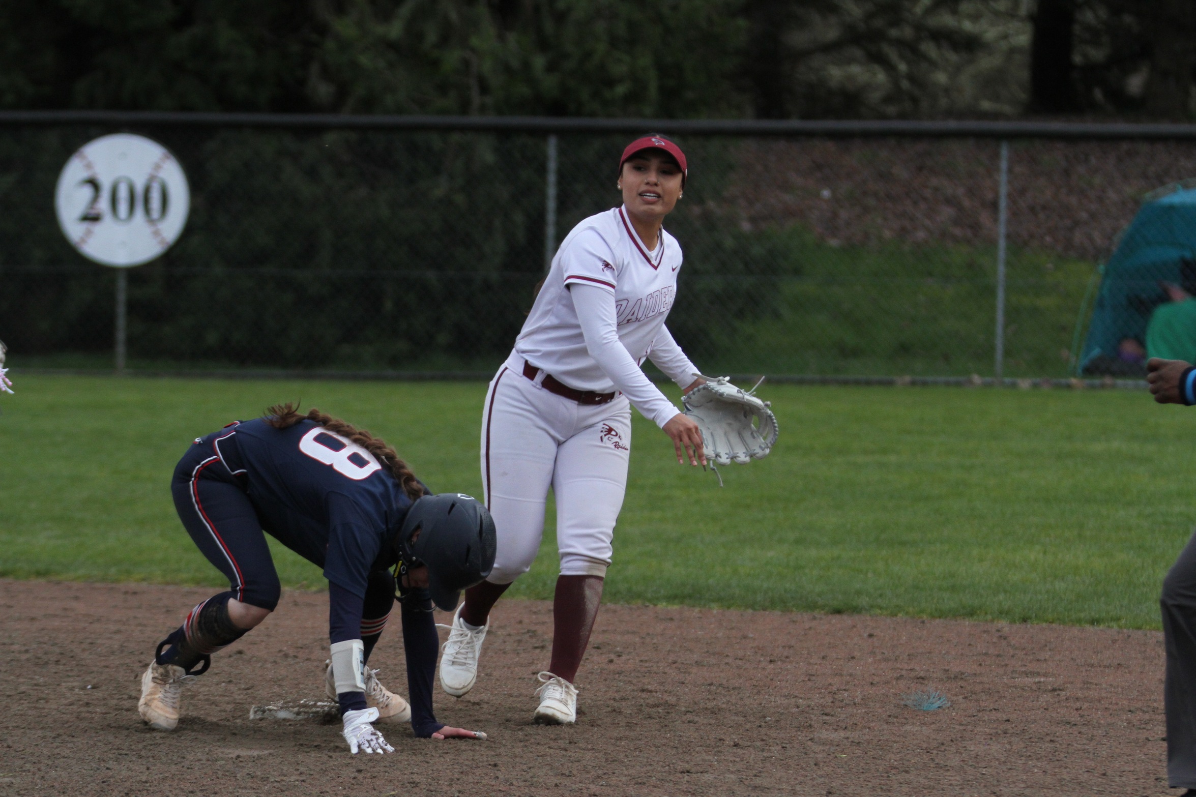 Bulldogs Dominate Raiders in Conference Match Up